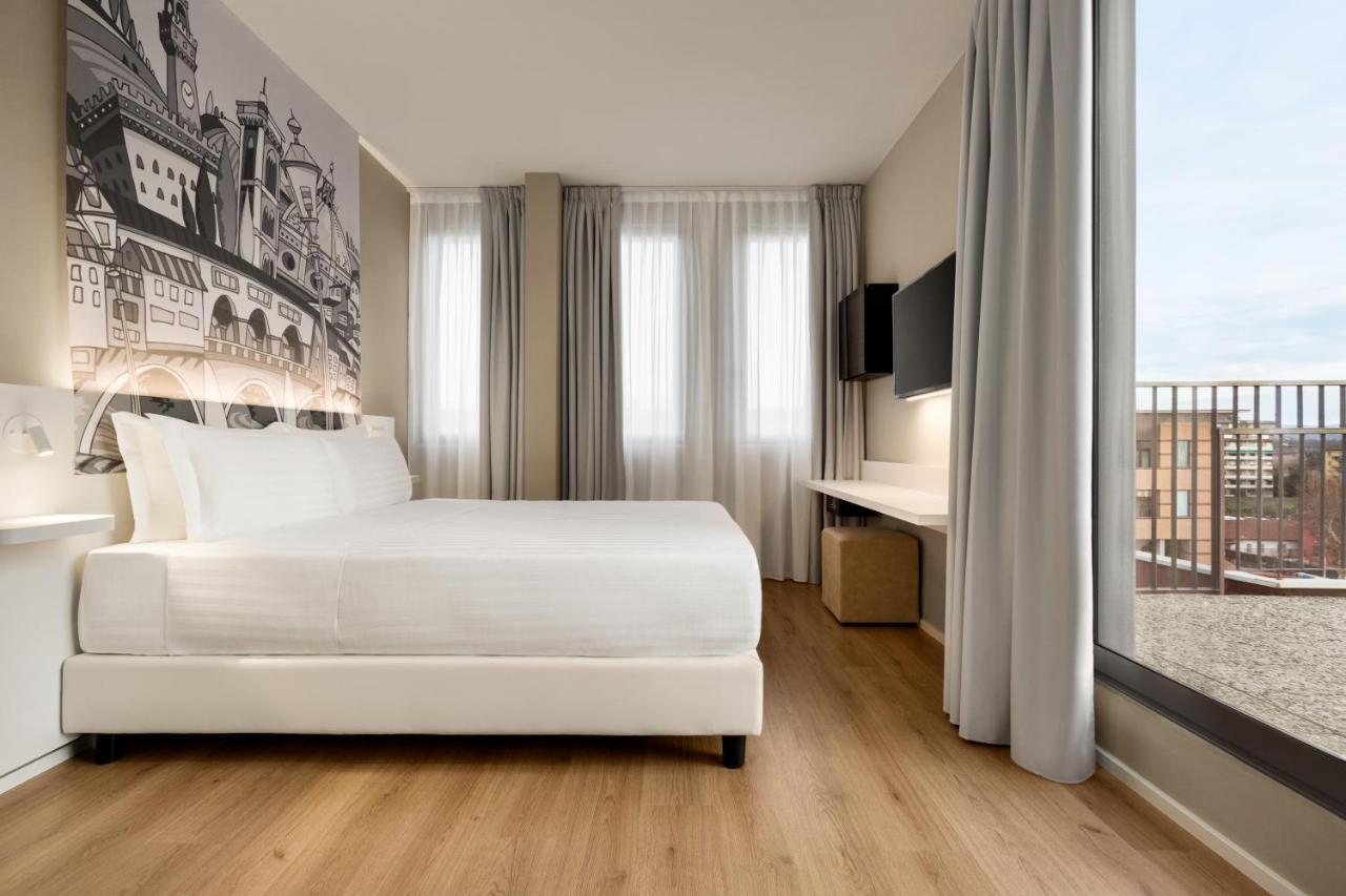 Wyndham Garden Florens Exteriör bild
